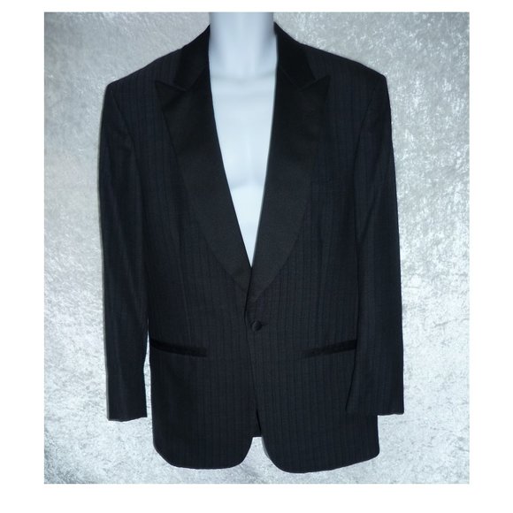 Pierre Cardin Other - Pierre Cardin Men's Tuxedo Sui ACTWU size-40R